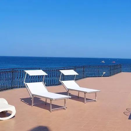 Terrazza Sul Mare Giardini Naxos